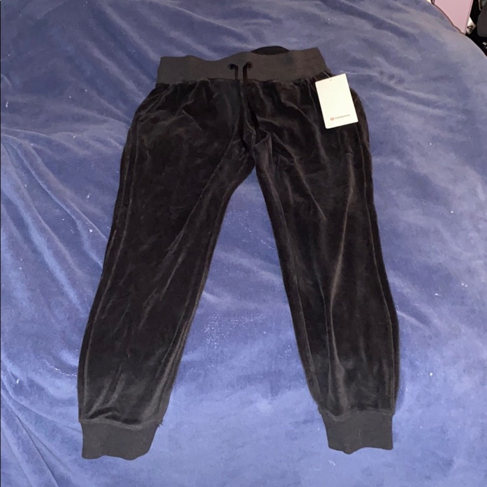 Warm Down Jogger Velour black